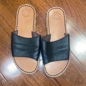 Henri Bendel  Slides